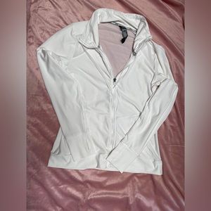 Medium White Sports Mesh Jacket. Light Weight, Never Worn